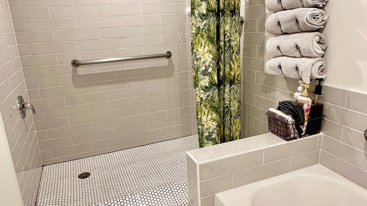 Photo of Bathroom in Port Canaveral