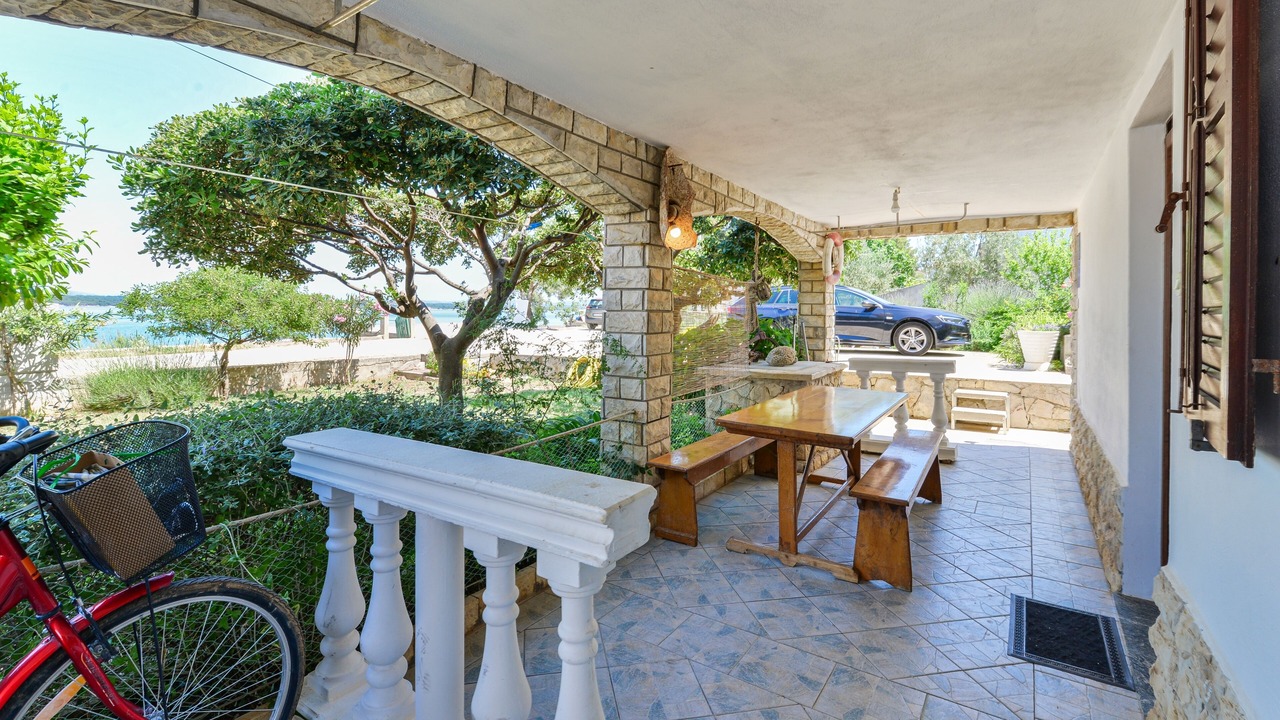 Photo of Outdoor in Tkon