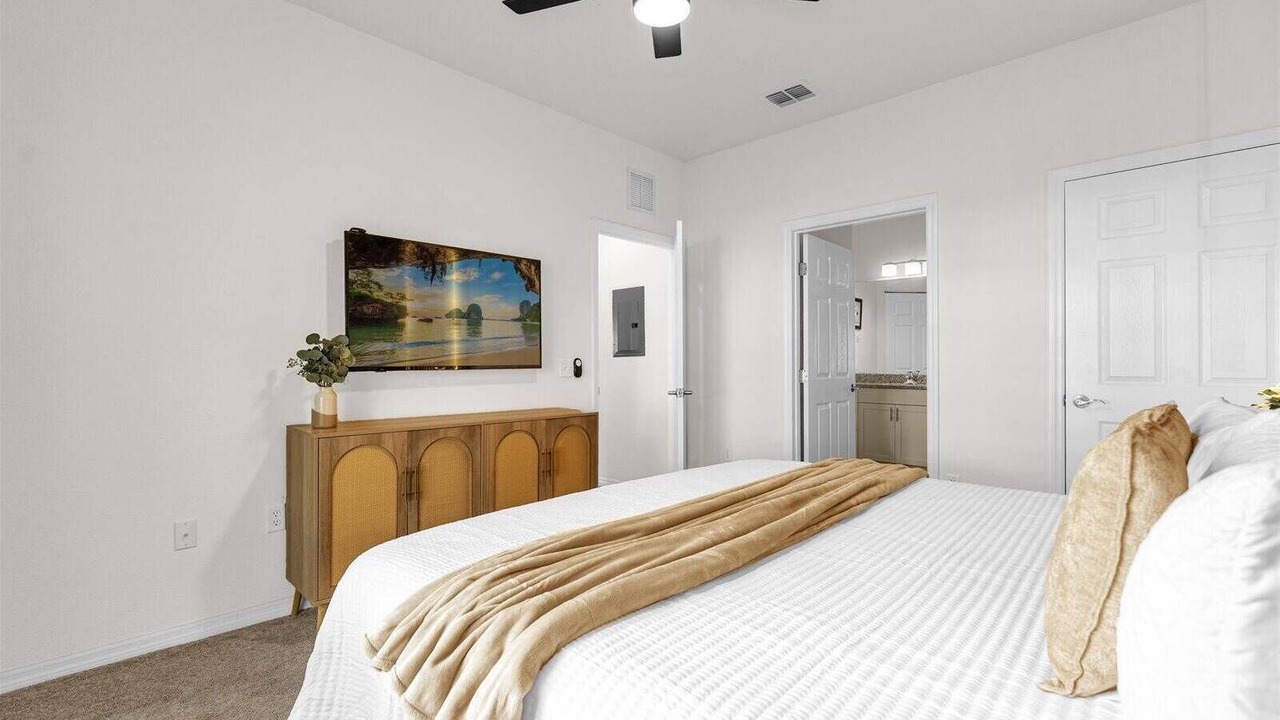 Photo of Bedroom in Kissimmee