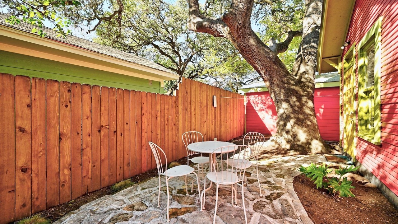 Photo of Others in South Congress