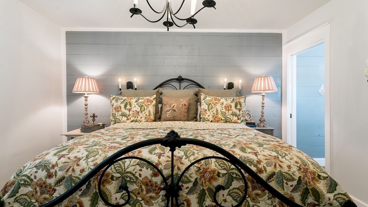 Photo of Bedroom in Fredericksburg