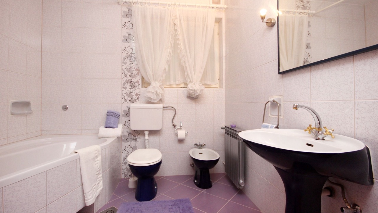 Photo of Bathroom in Bili brig