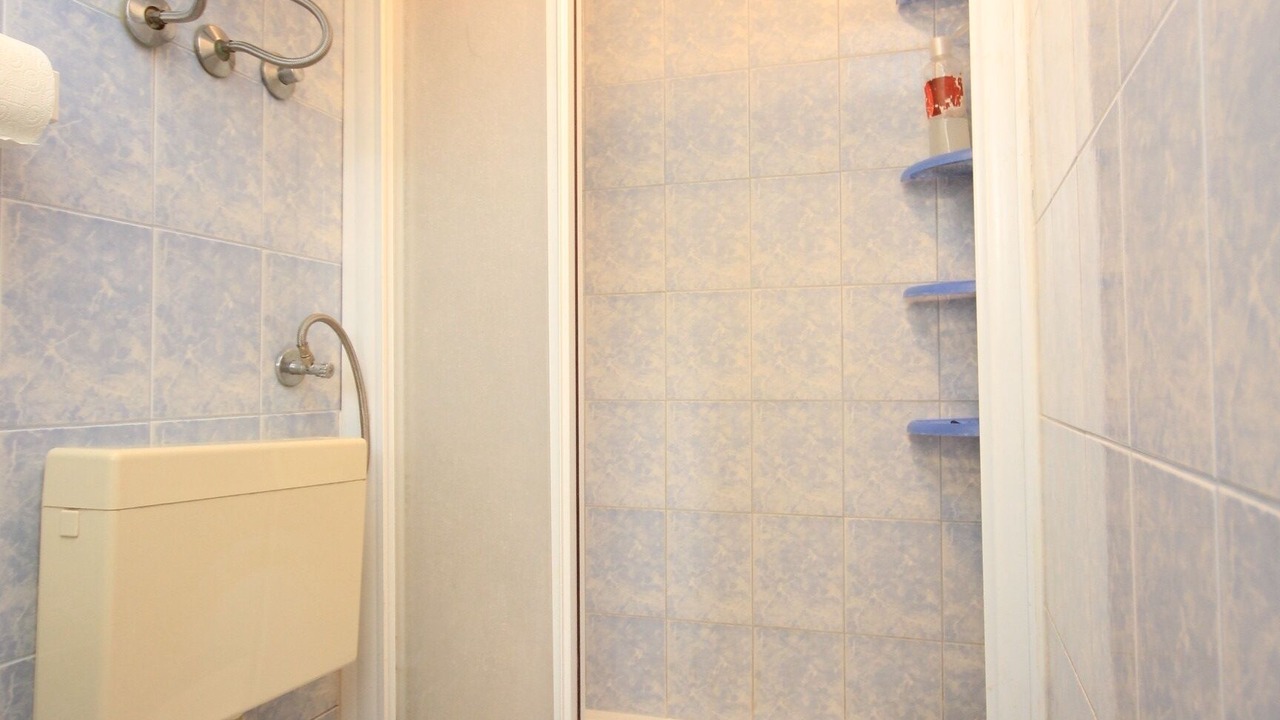 Photo of Bathroom in Cove Rogacic