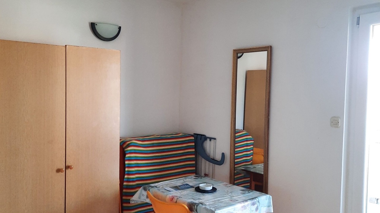 Photo of Livingroom in Muline