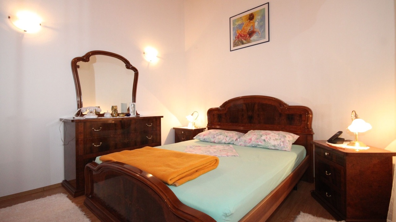 Photo of Bedroom in Milna