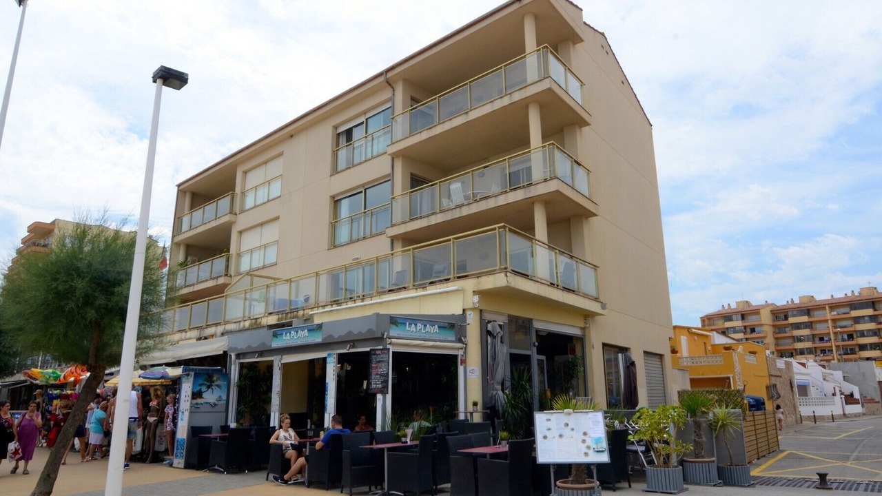 Photo of Others in L'Escala
