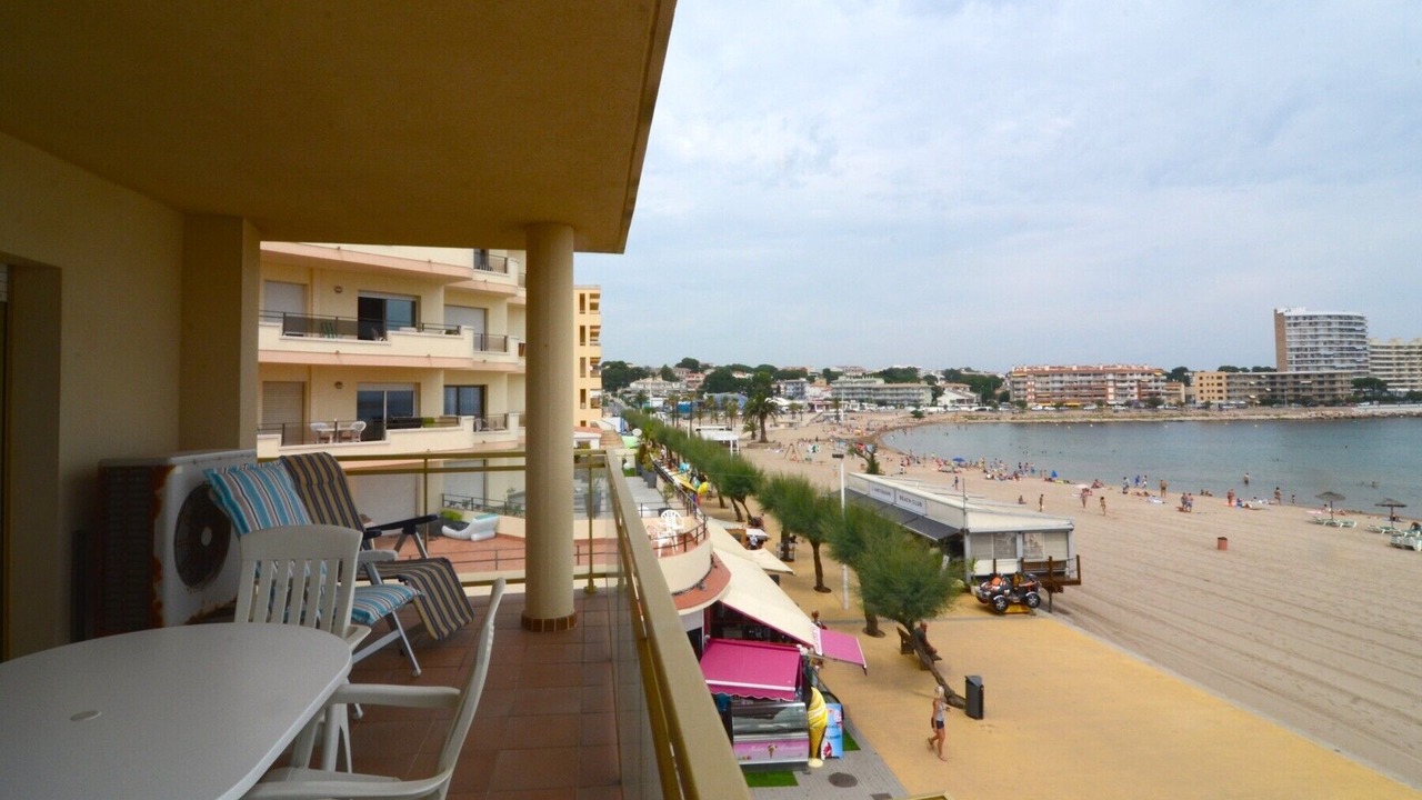 Photo of Others in L'Escala