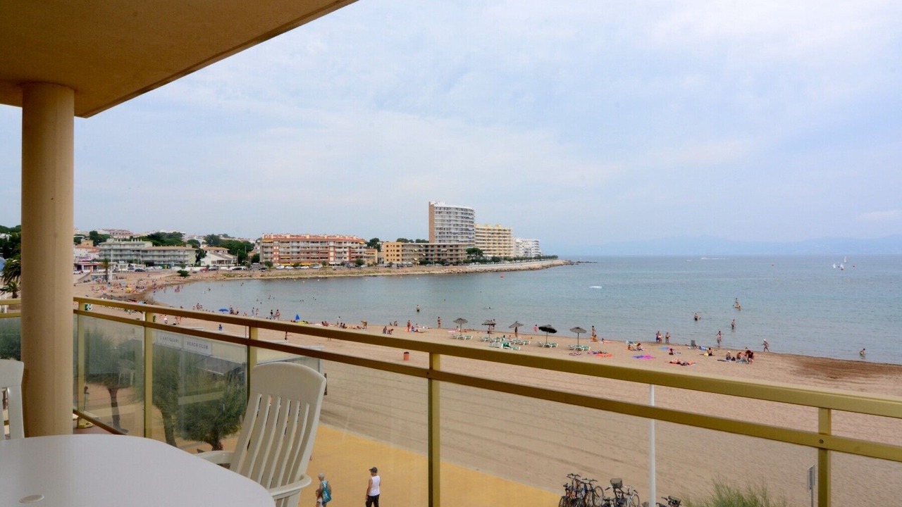 Photo of Others in L'Escala