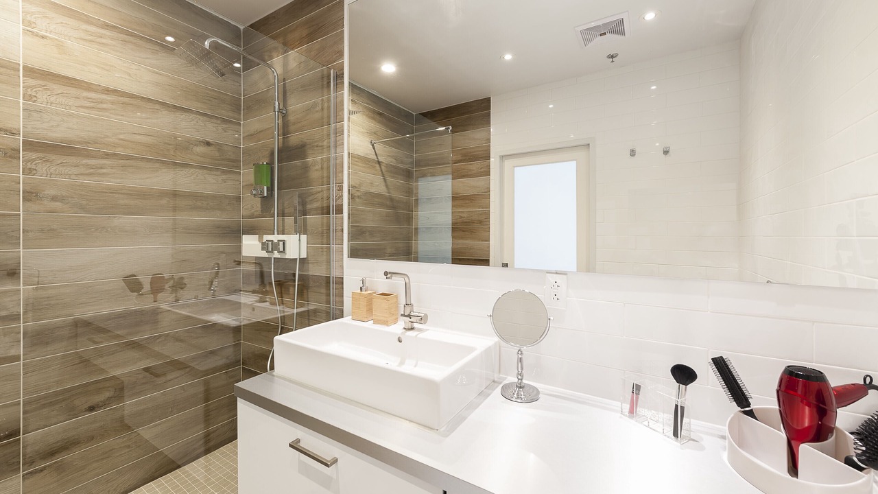 Photo of Bathroom in Downtown Montreal