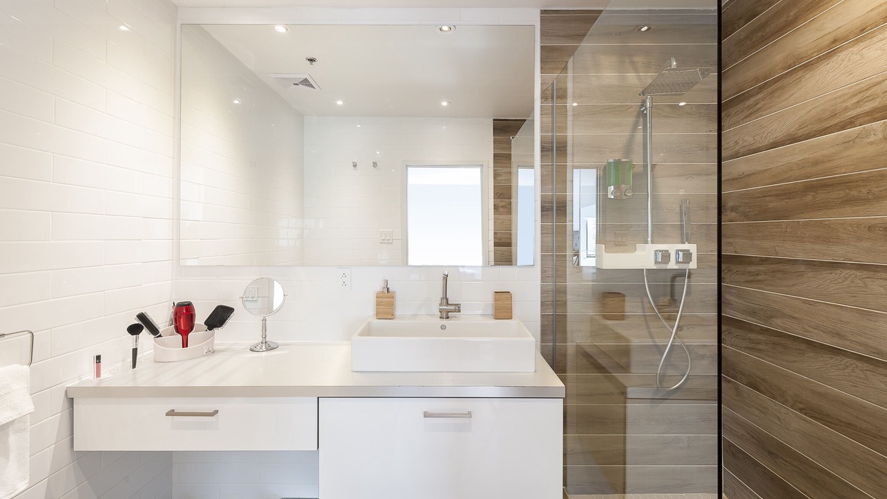 Photo of Bathroom in Downtown Montreal