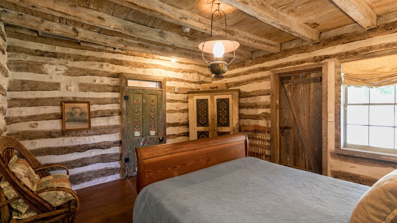 Photo of Bedroom in Fredericksburg