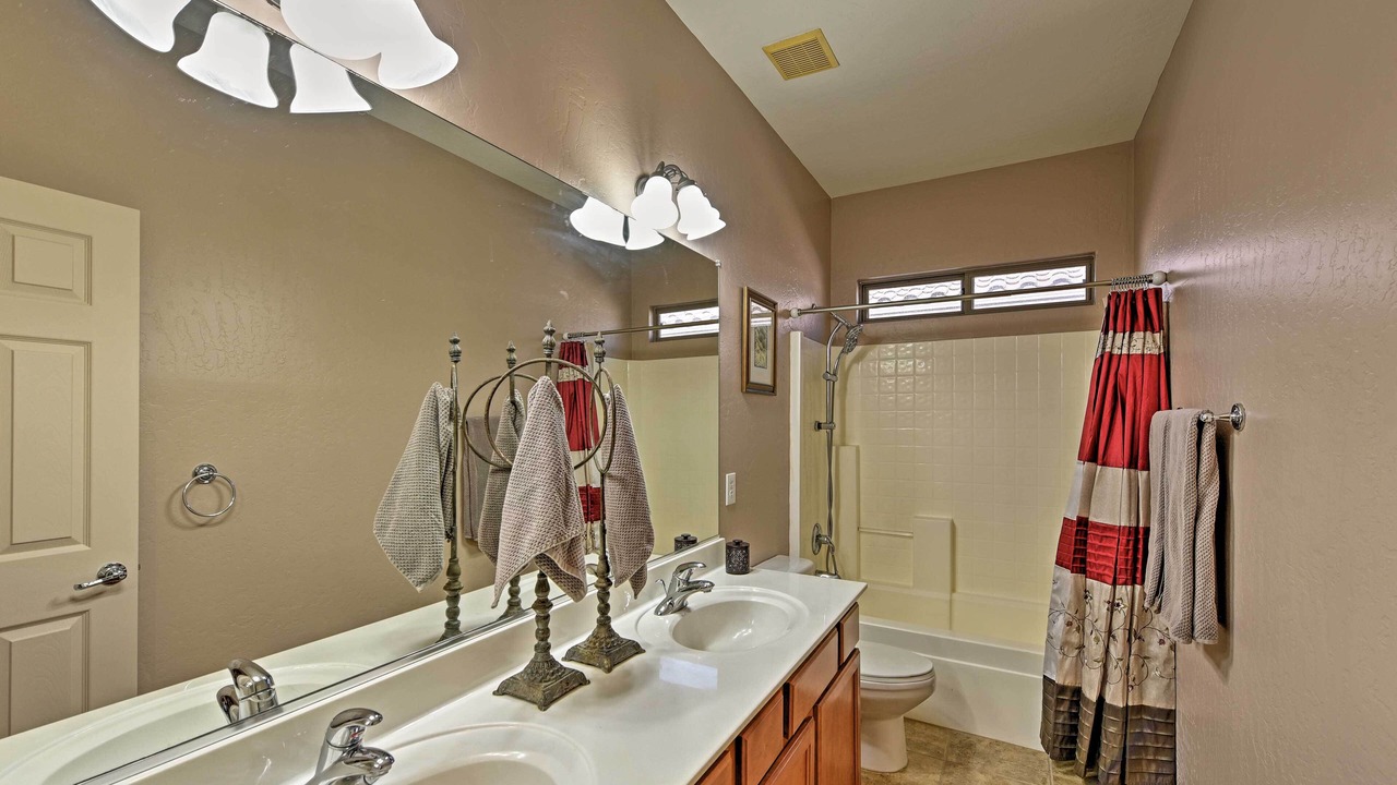 Photo of Bathroom in Orchards
