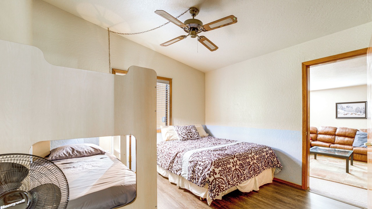 Photo of Bedroom in Munds Park