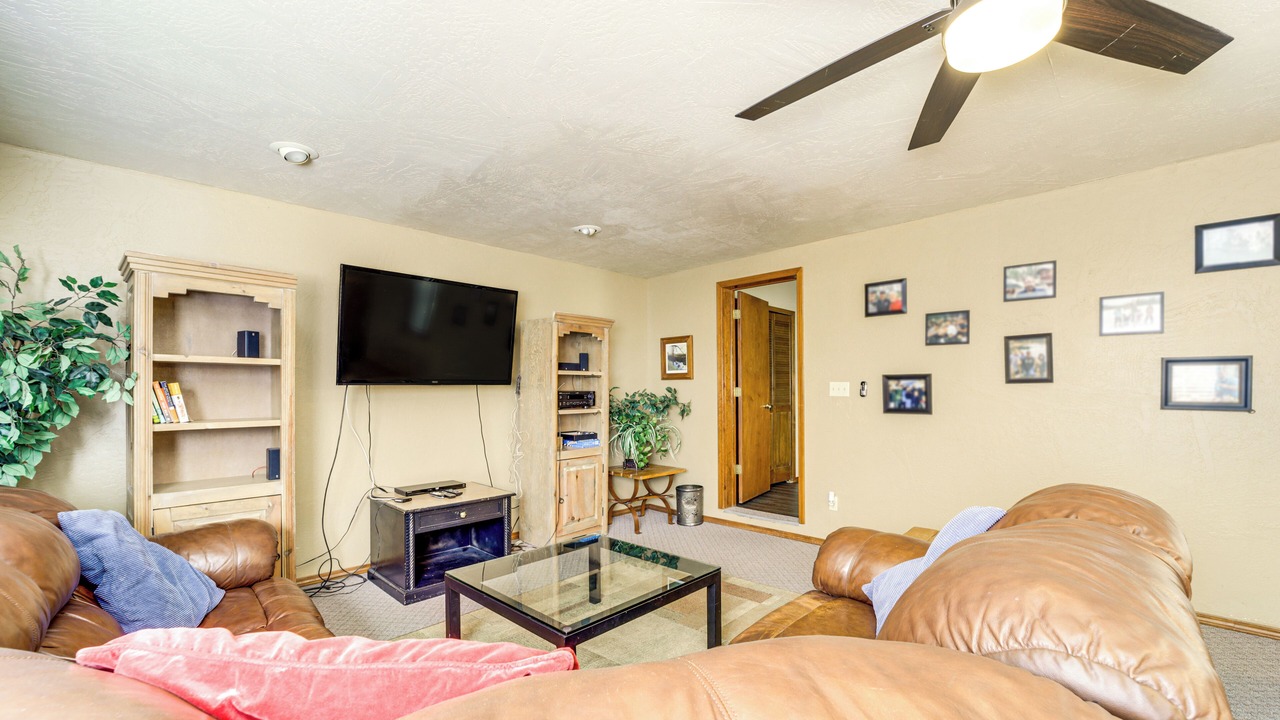 Photo of Livingroom in Munds Park