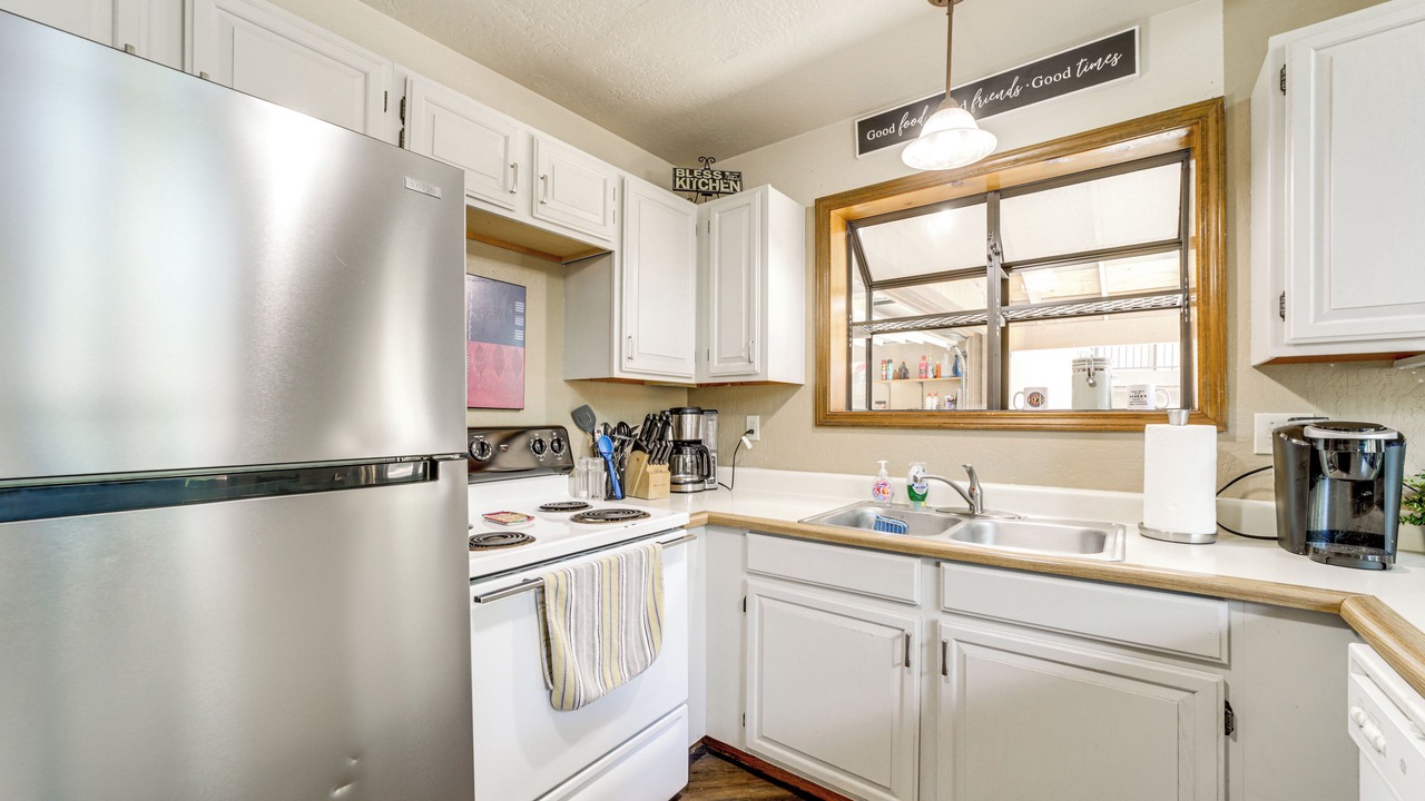 Photo of Kitchen in Munds Park
