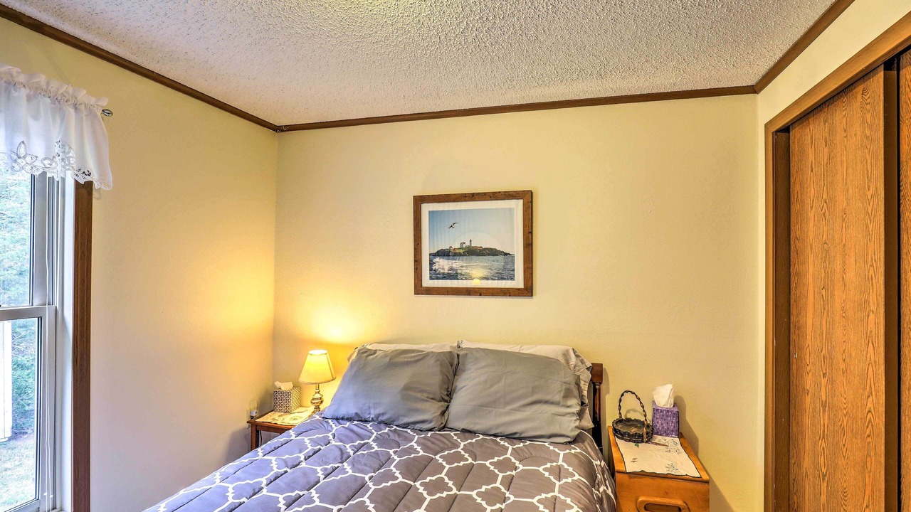 Photo of Bedroom in Town of Milo