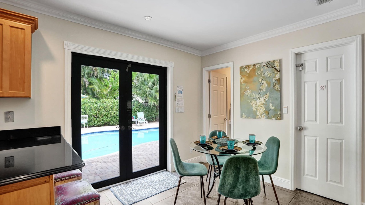 Photo of Others in Wilton Manors