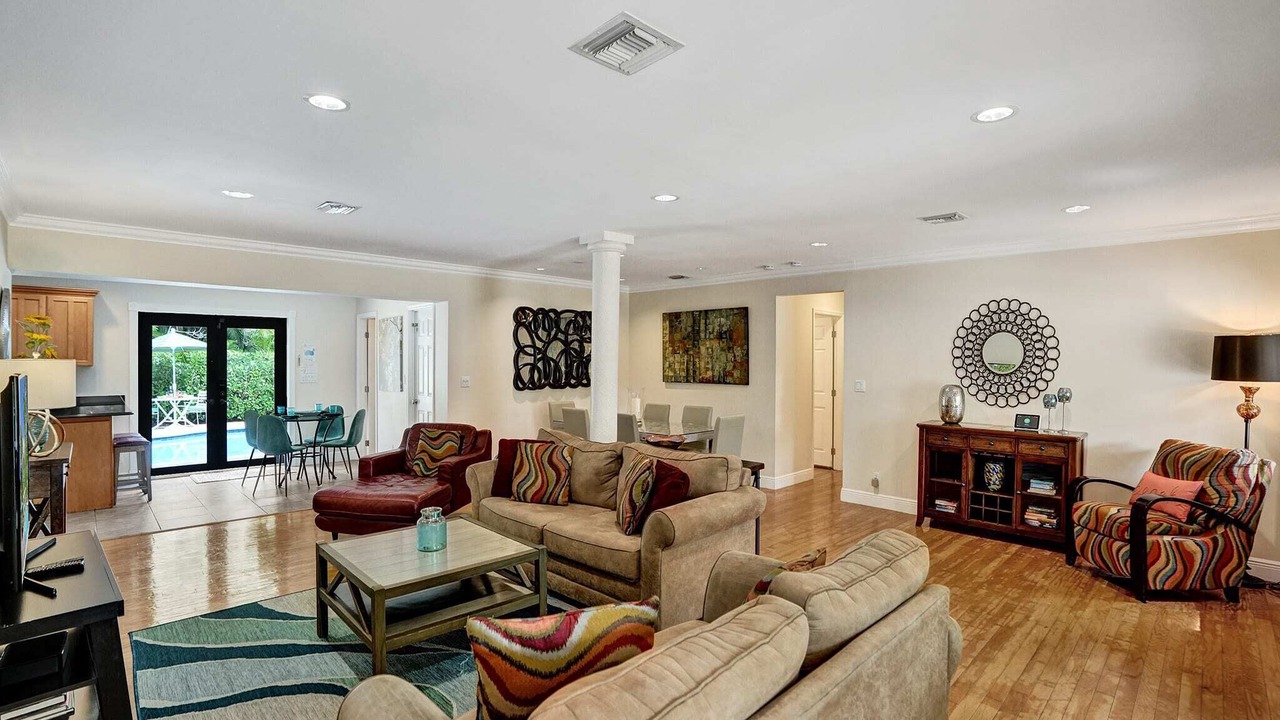 Photo of Livingroom in Wilton Manors