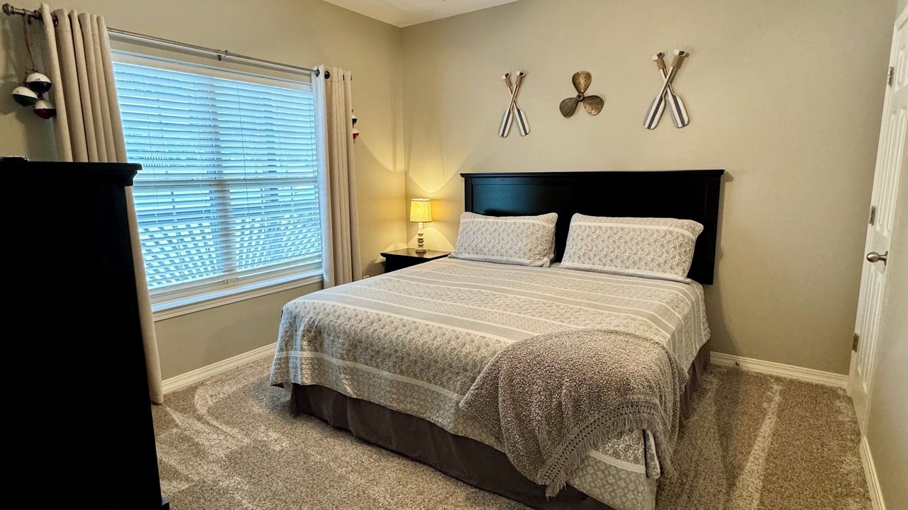 Photo of Bedroom in Hollister