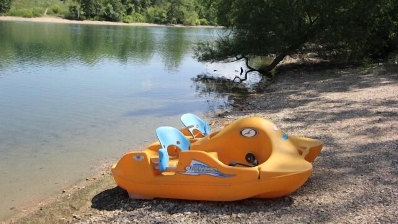 Photo of Others in Hollister