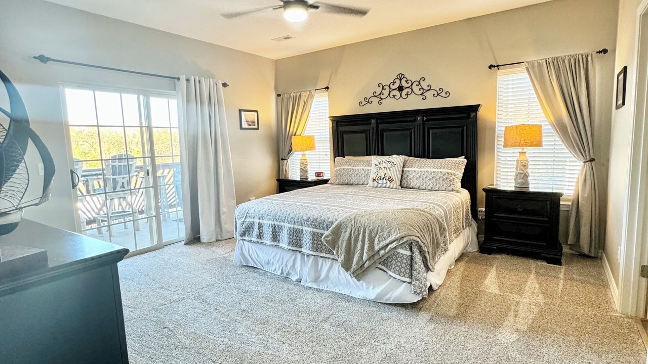 Photo of Bedroom in Hollister