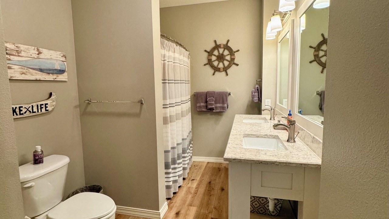 Photo of Bathroom in Hollister