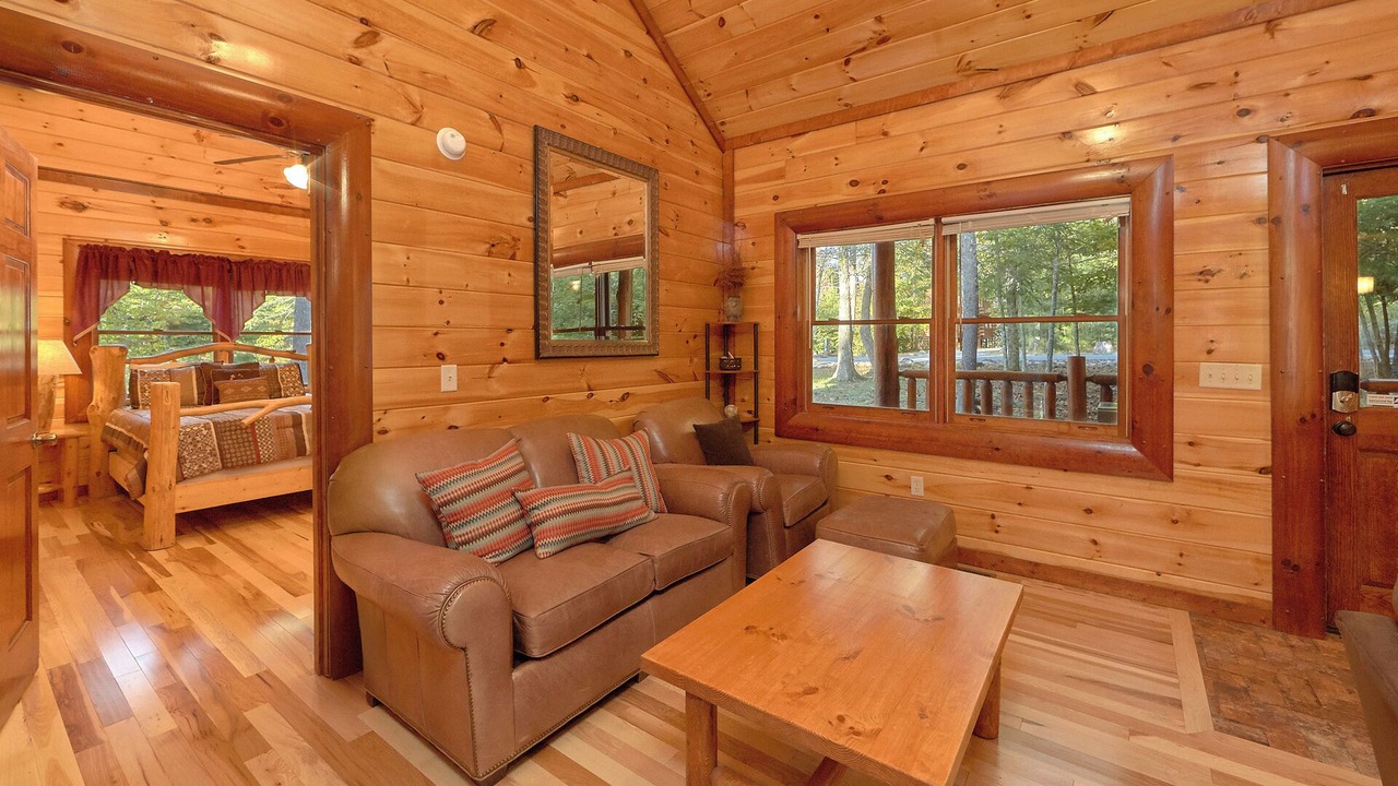 Photo of Livingroom in Cosby