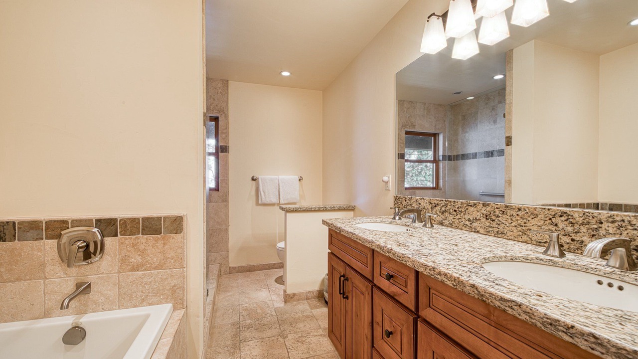 Photo of Bathroom in Lake Forest