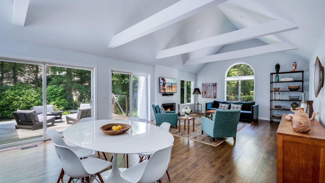 Photo of Livingroom in Bridgehampton
