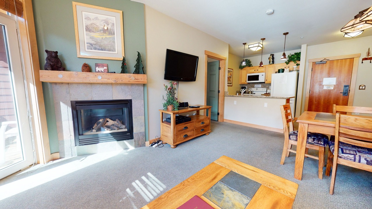 Photo of Livingroom in Mammoth Lakes