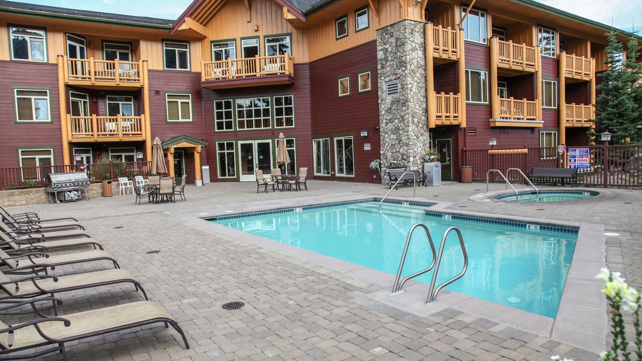 Photo of Outdoor in Mammoth Lakes