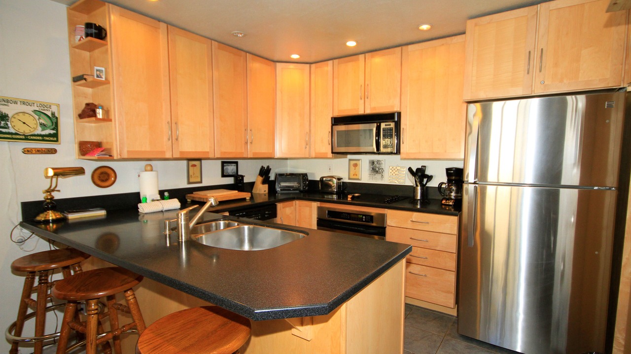 Photo of Kitchen in Mammoth Lakes