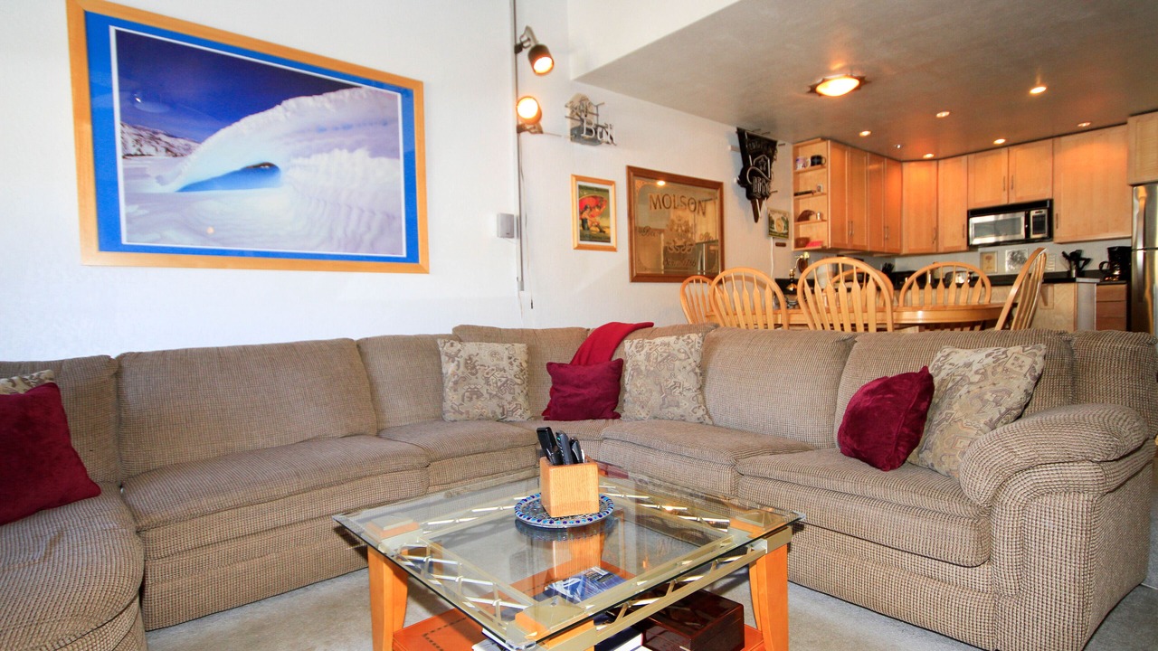 Photo of Livingroom in Mammoth Lakes