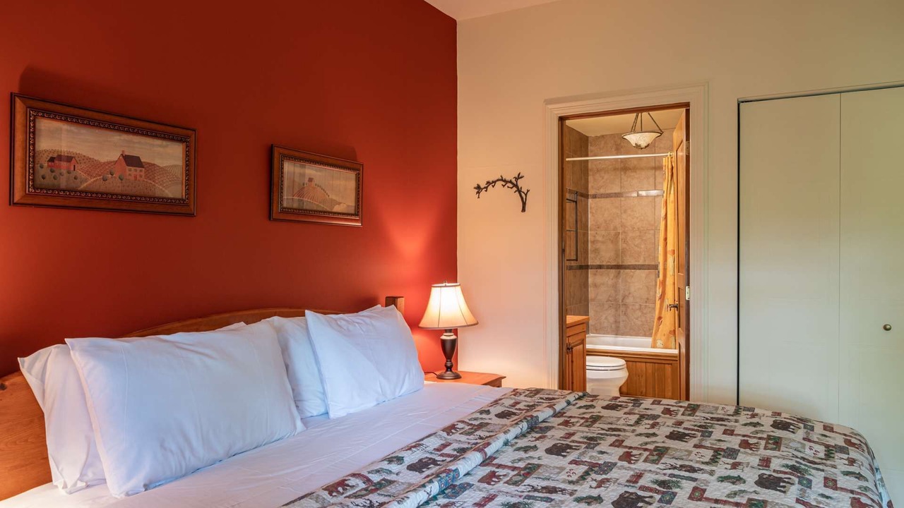 Photo of Bedroom in Saint Jovite