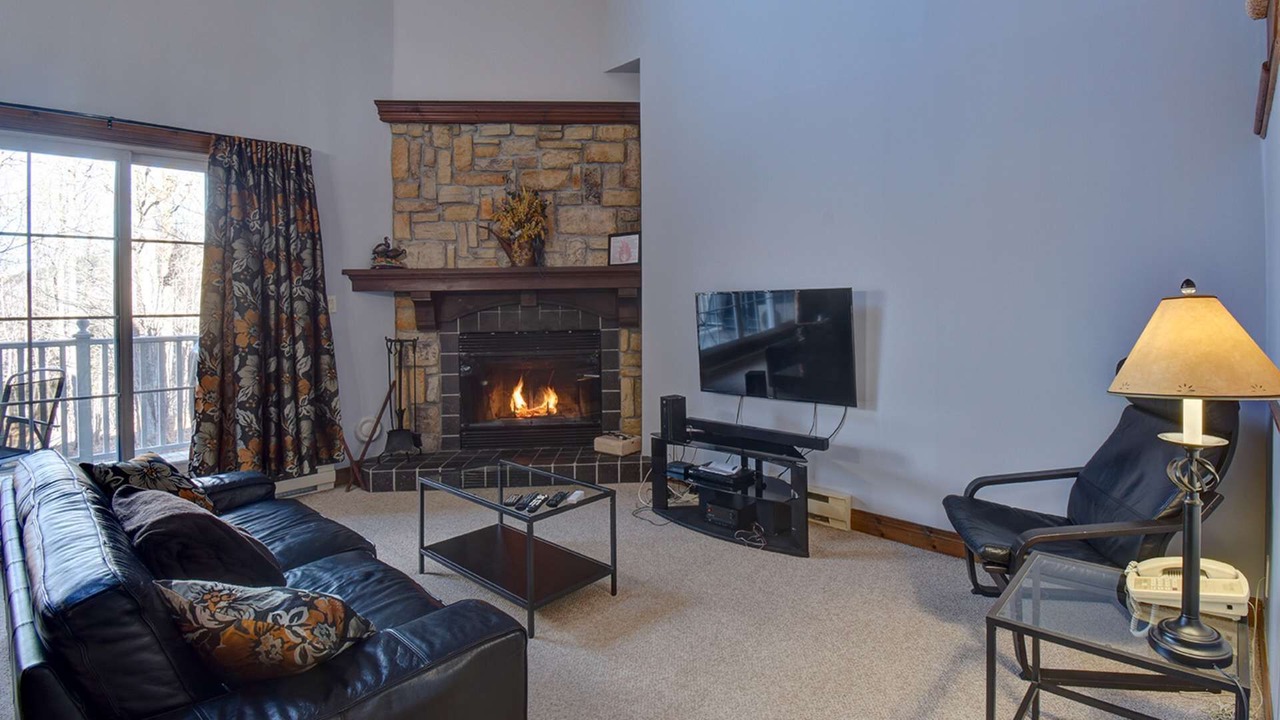 Photo of Livingroom in Mont-Tremblant