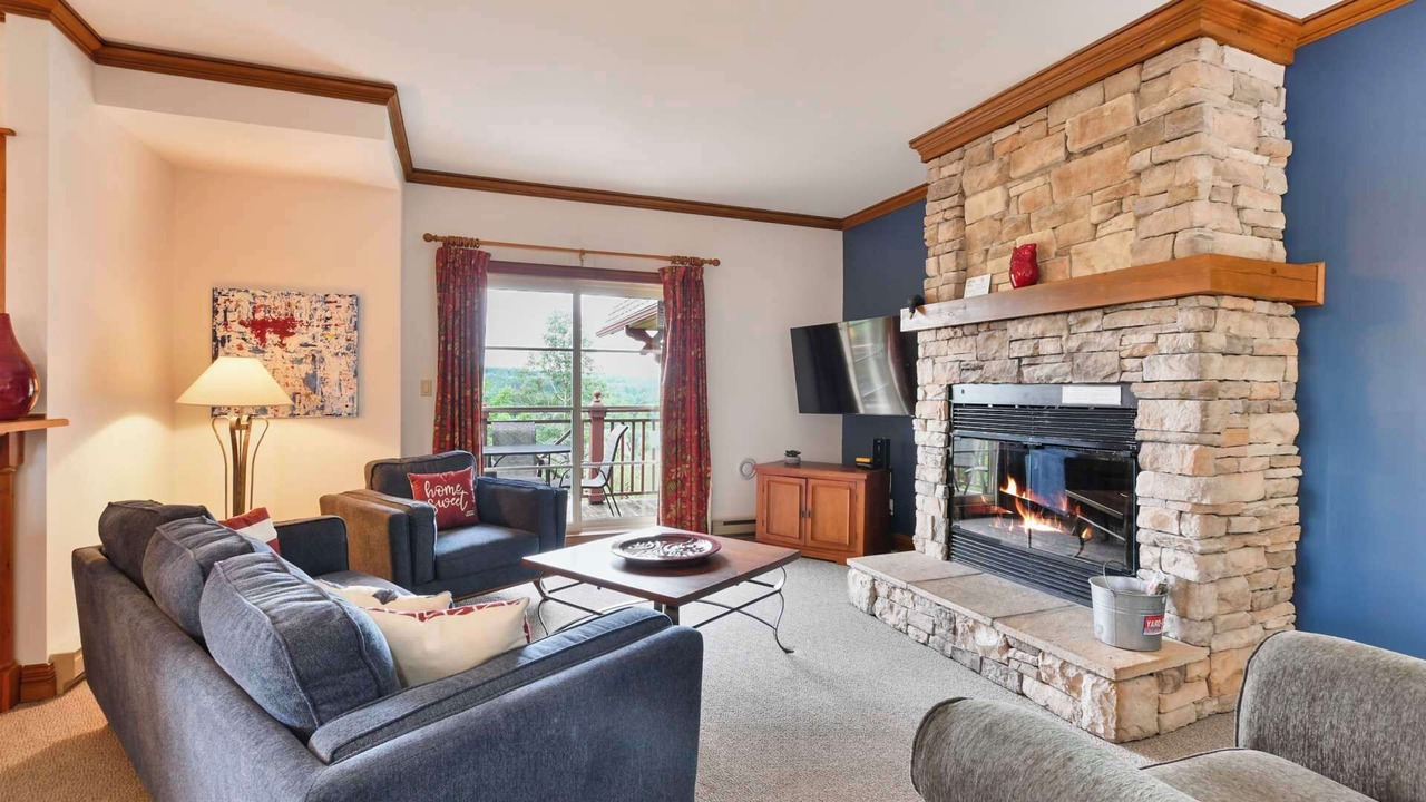 Photo of Livingroom in Mont-Tremblant