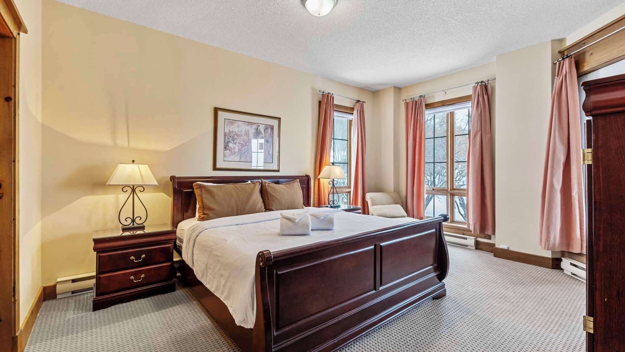 Photo of Bedroom in Mont-Tremblant