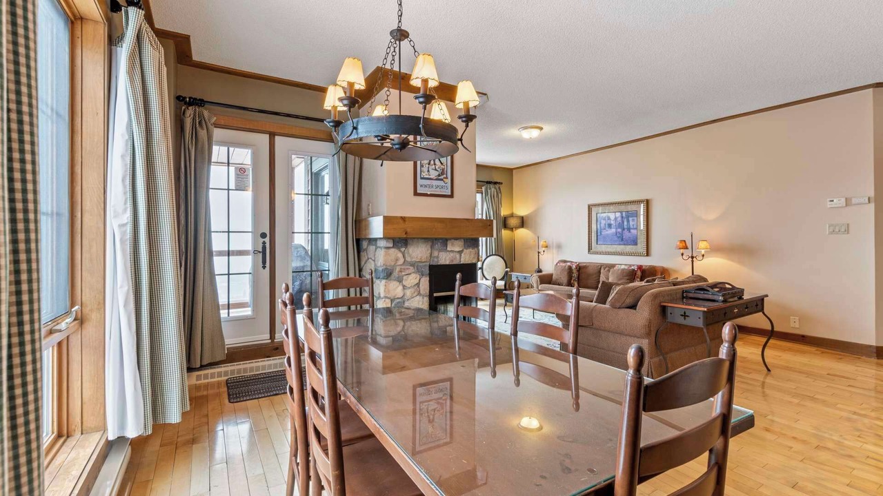 Photo of Livingroom in Mont-Tremblant