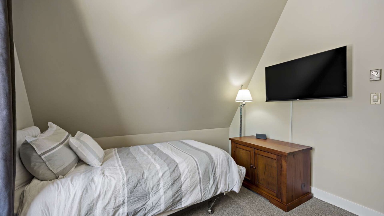 Photo of Bedroom in Mont-Tremblant