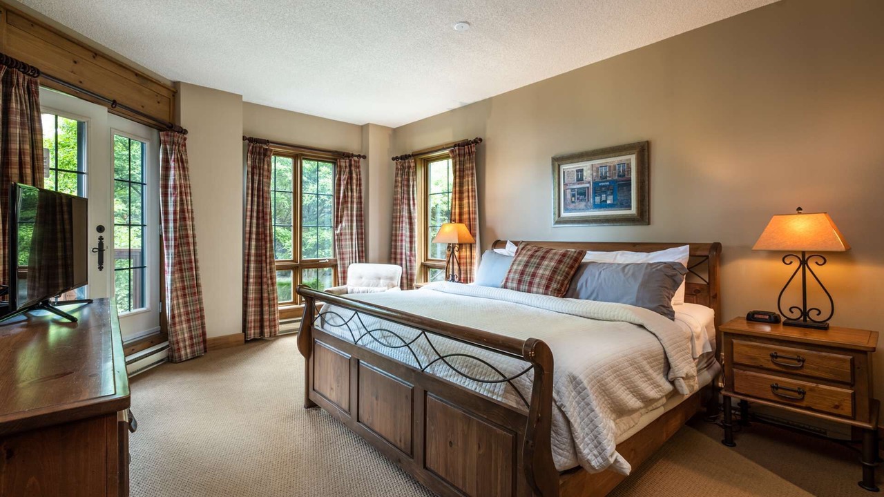 Photo of Bedroom in Mont-Tremblant