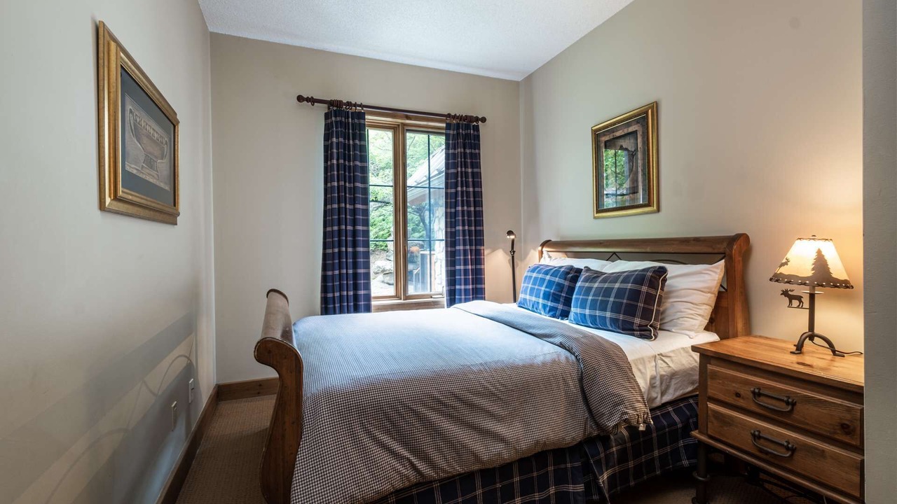 Photo of Bedroom in Mont-Tremblant