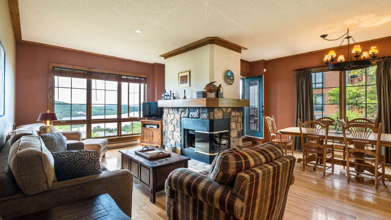 Photo of Livingroom in Mont-Tremblant