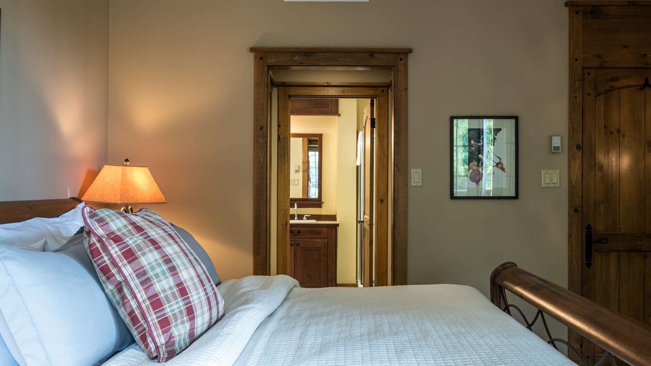 Photo of Bedroom in Mont-Tremblant