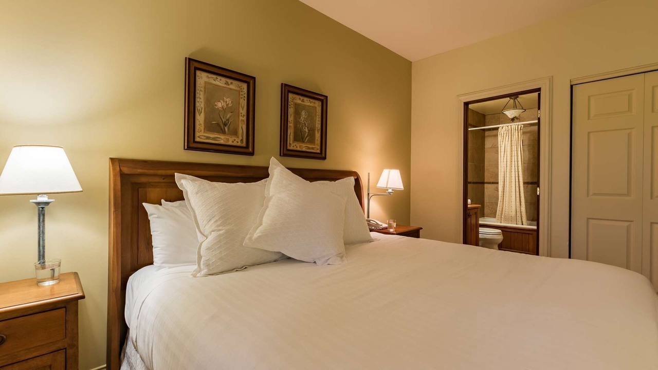 Photo of Bedroom in Mont-Tremblant