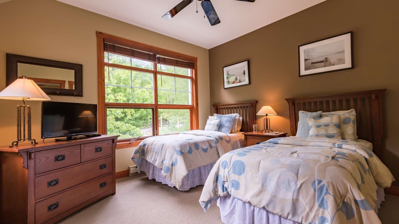 Photo of Bedroom in Tremblant-Les-Eaux