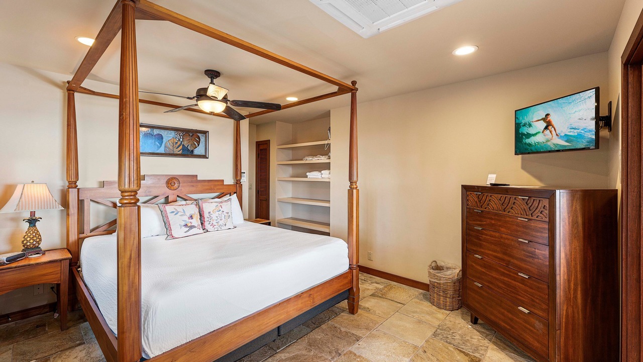 Photo of Others in Historic Kailua Village