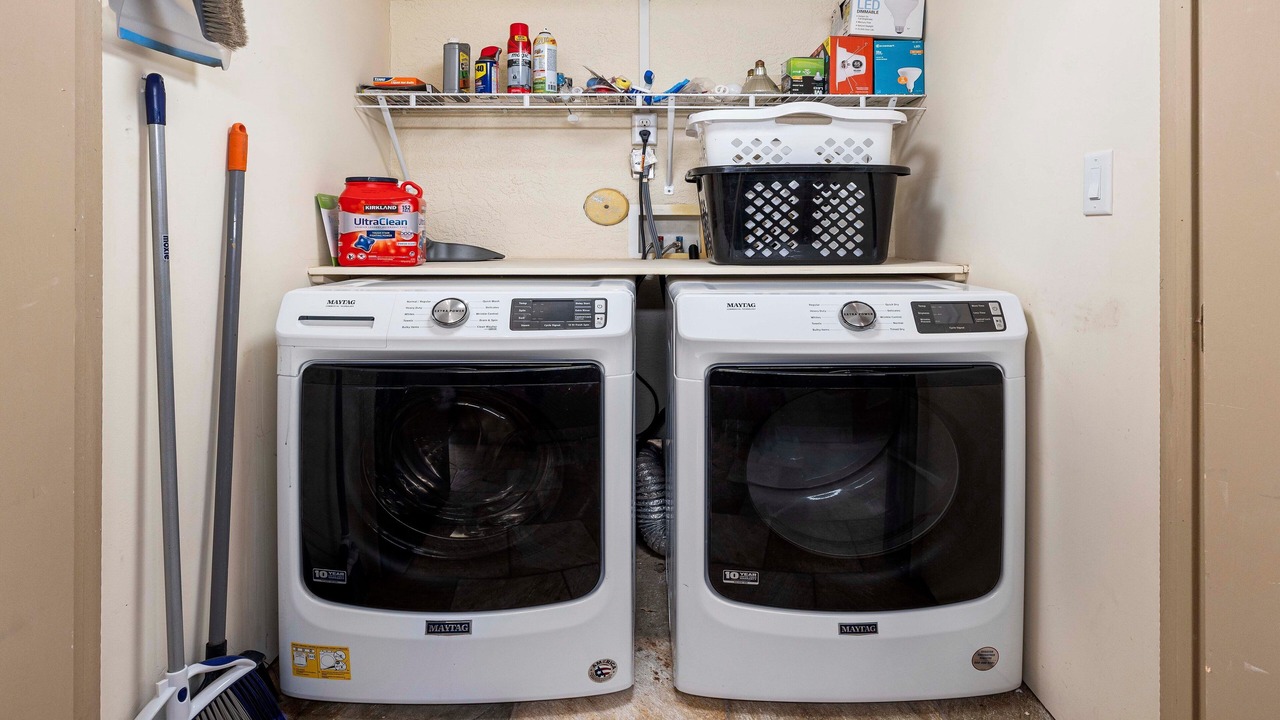 Photo of Others in Historic Kailua Village