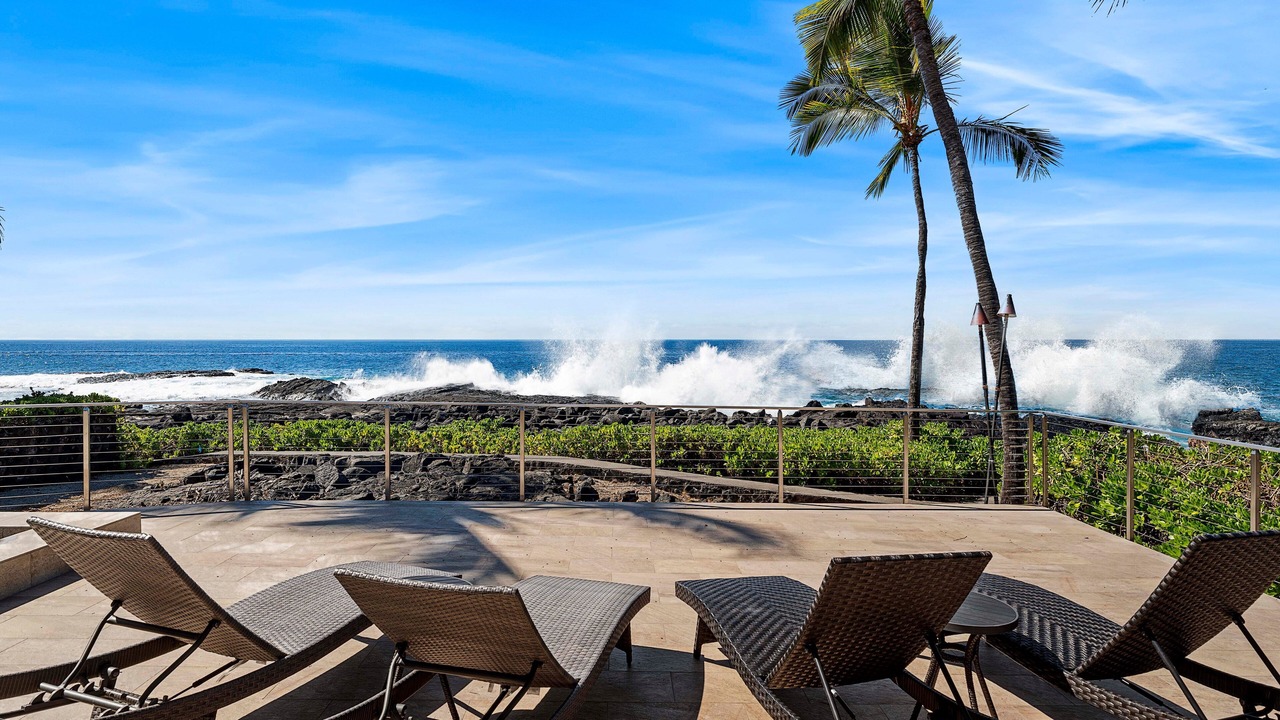 Photo of Others in Historic Kailua Village