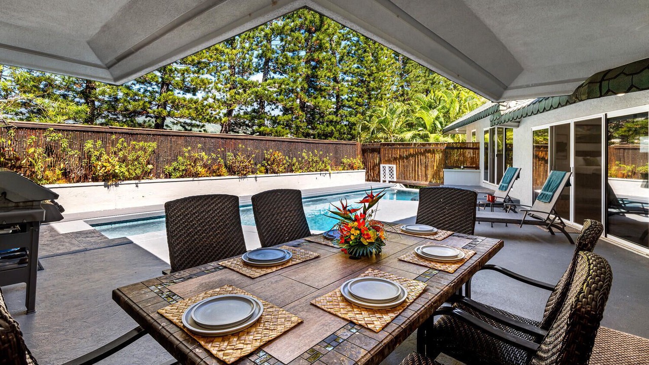 Photo of Others in Historic Kailua Village