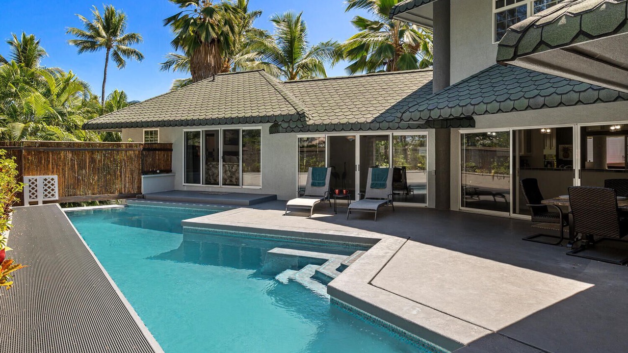 Photo of Outdoor in Historic Kailua Village